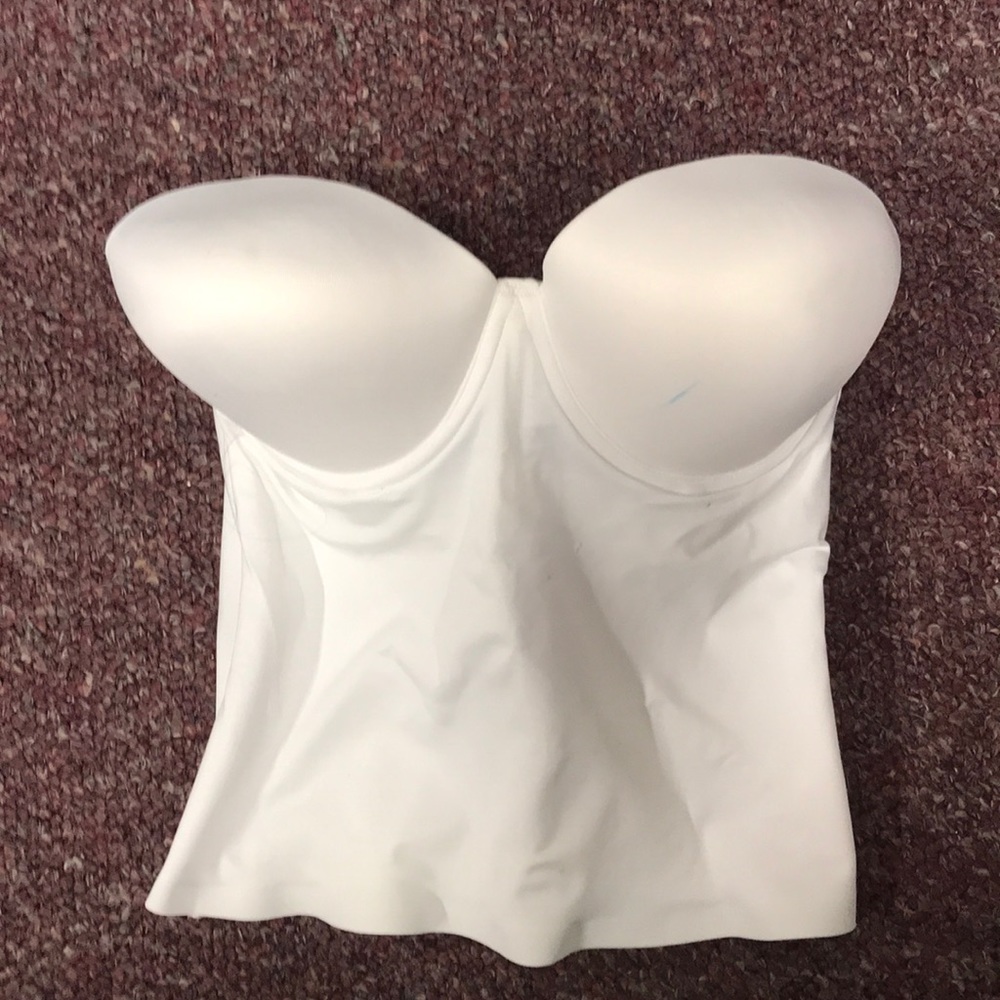 38DD strapless bra with corset